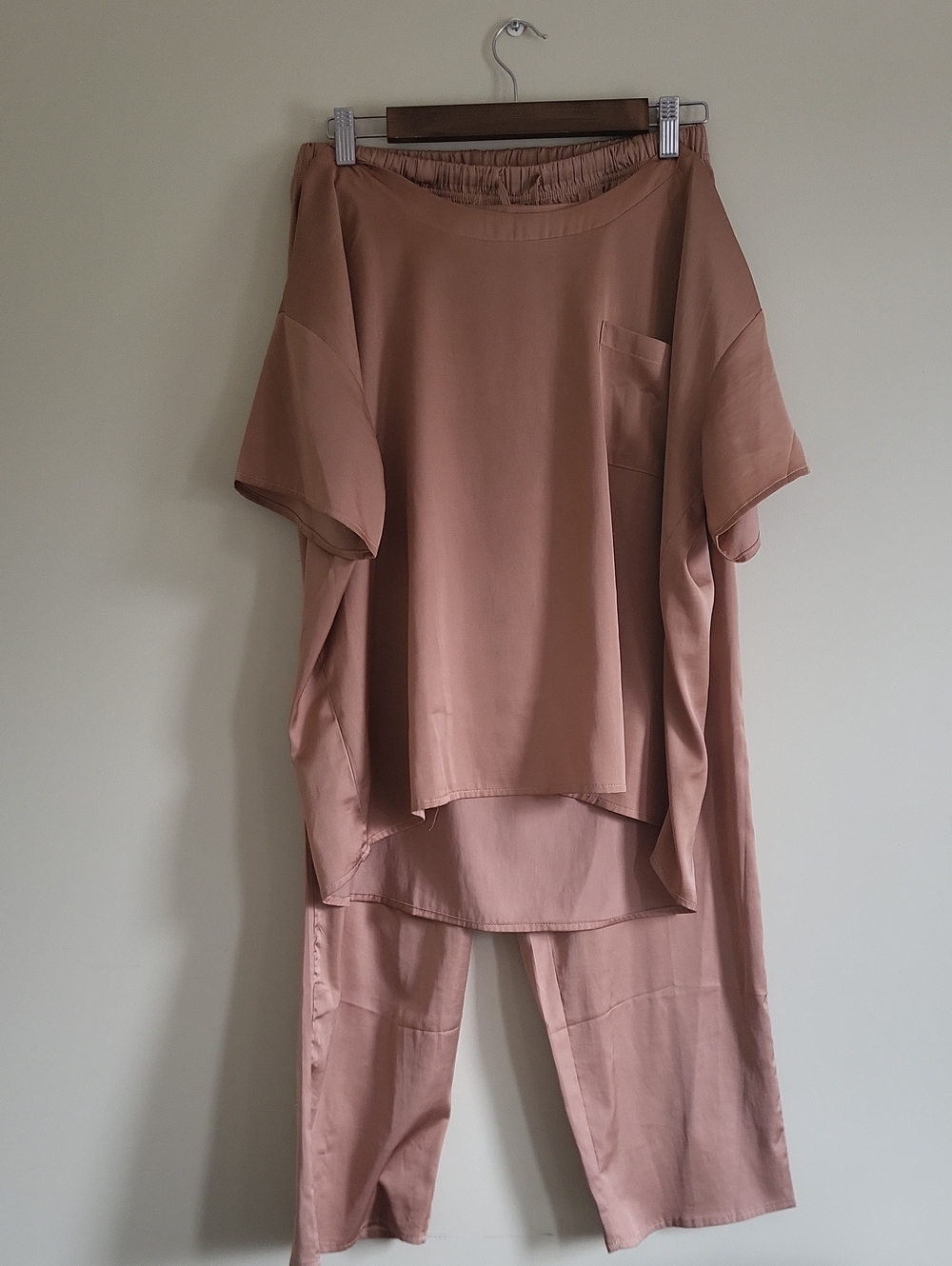 Two-Piece Satin Lounge Set, Wide Leg Pants & Blouse in Taupe/Camel
